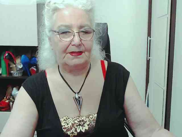 GrannyWants webcam