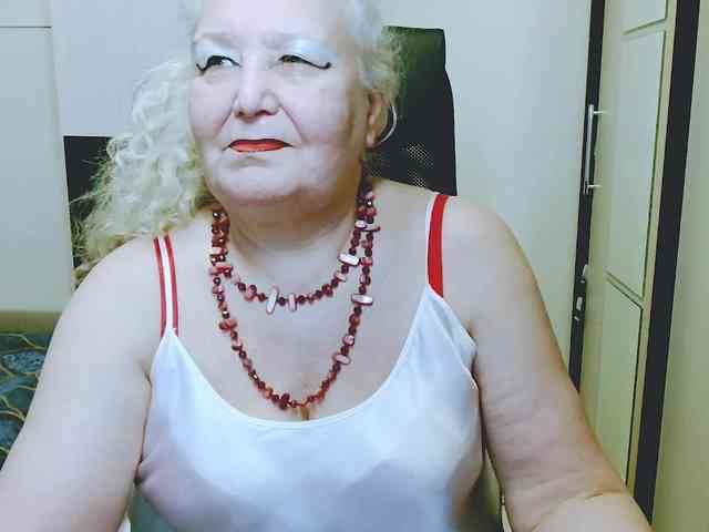 GrannyWants webcam