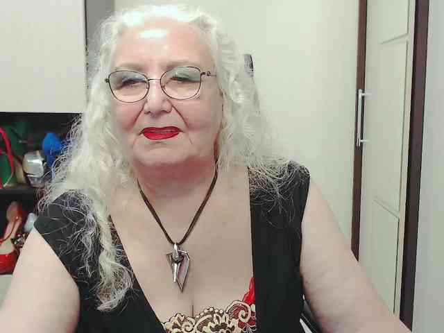 GrannyWants webcam
