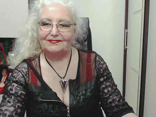grannywants Live Webcam on BongaCams