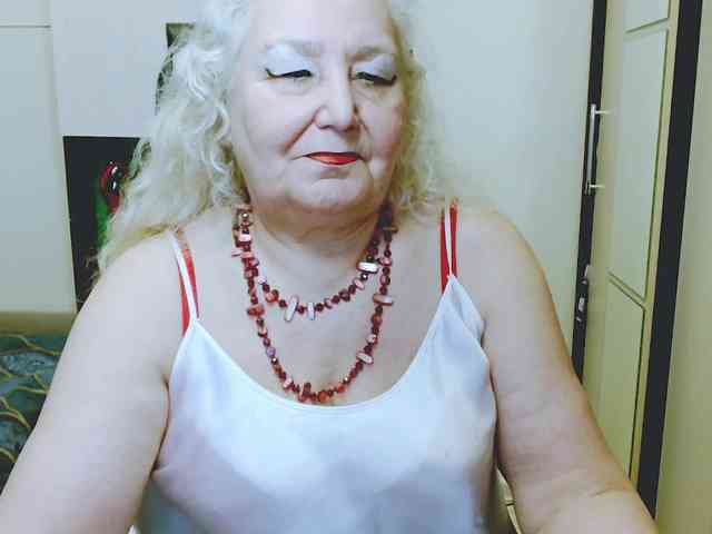 GrannyWants webcam