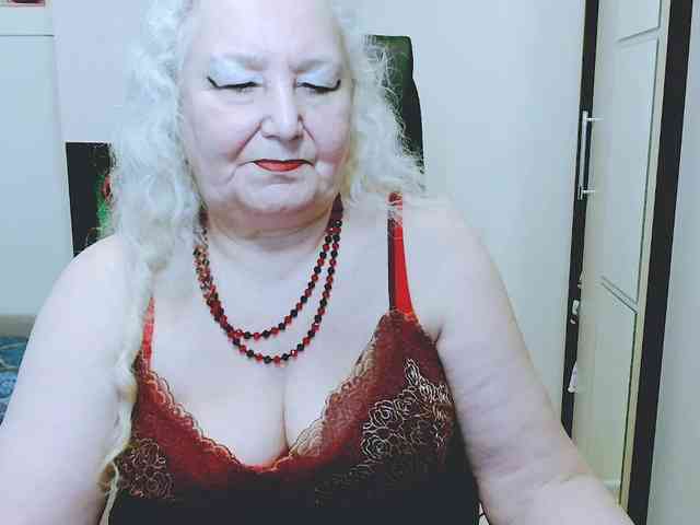 GrannyWants webcam