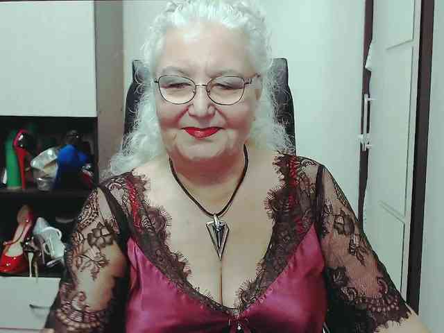GrannyWants webcam