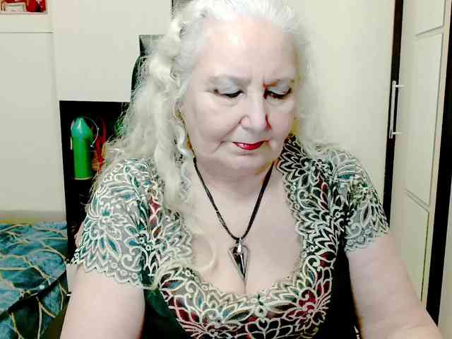 GrannyWants webcam