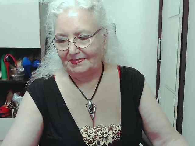 GrannyWants webcam