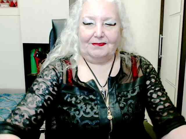GrannyWants webcam
