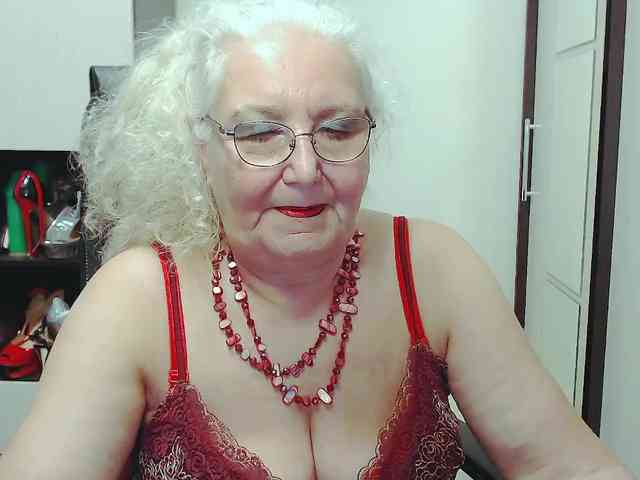 GrannyWants webcam