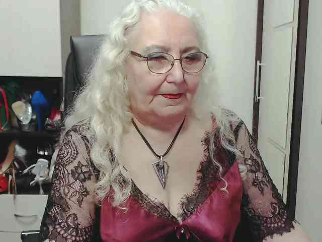 GrannyWants webcam
