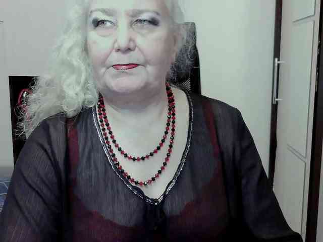 GrannyWants webcam