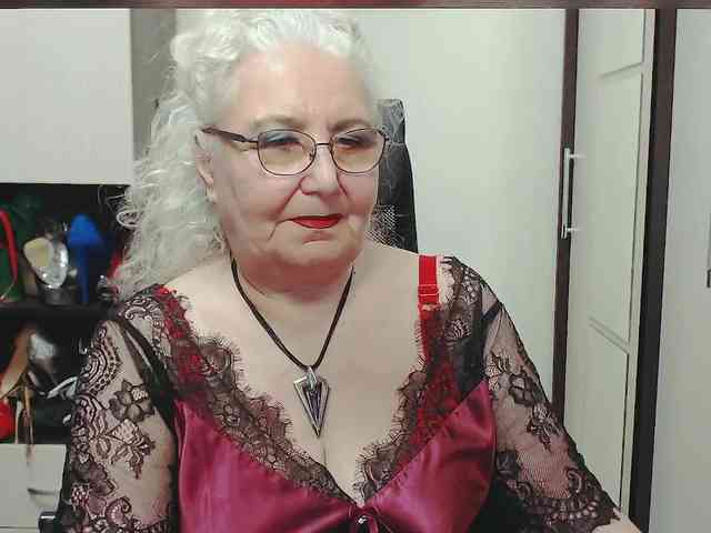 GrannyWants webcam