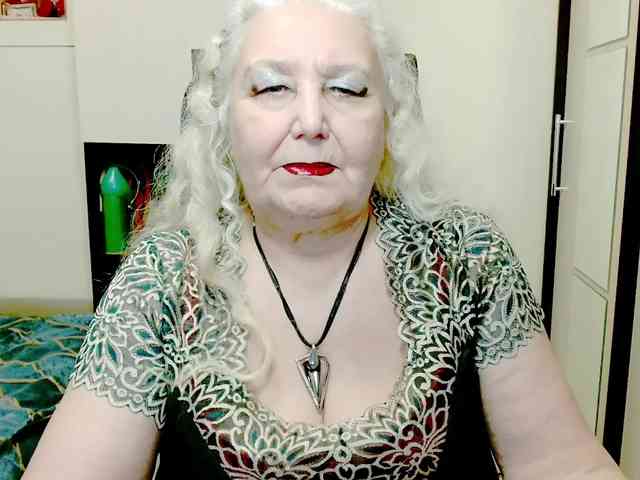 GrannyWants webcam