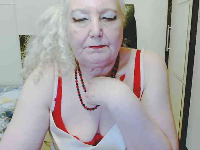 GrannyWants webcam