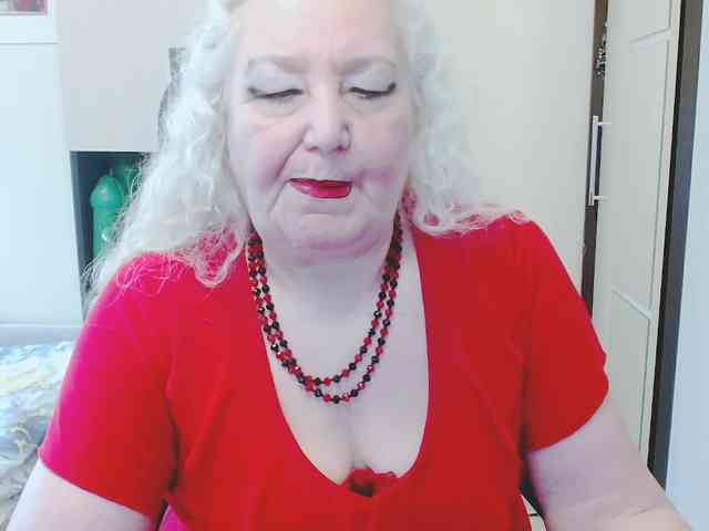 GrannyWants webcam