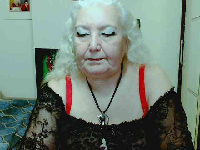 GrannyWants webcam