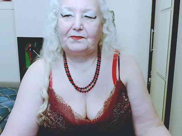 GrannyWants webcam