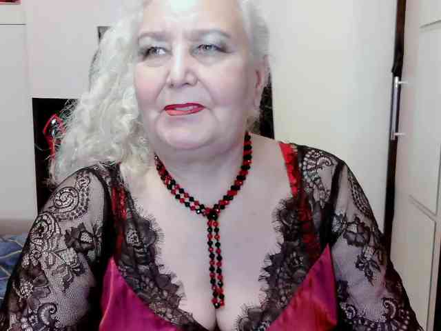 GrannyWants webcam