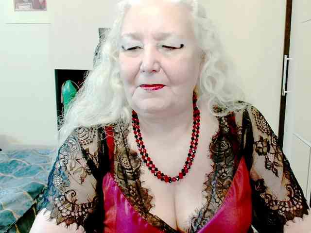 GrannyWants webcam