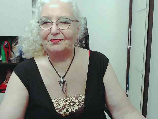 GrannyWants webcam