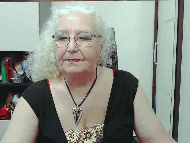 GrannyWants webcam