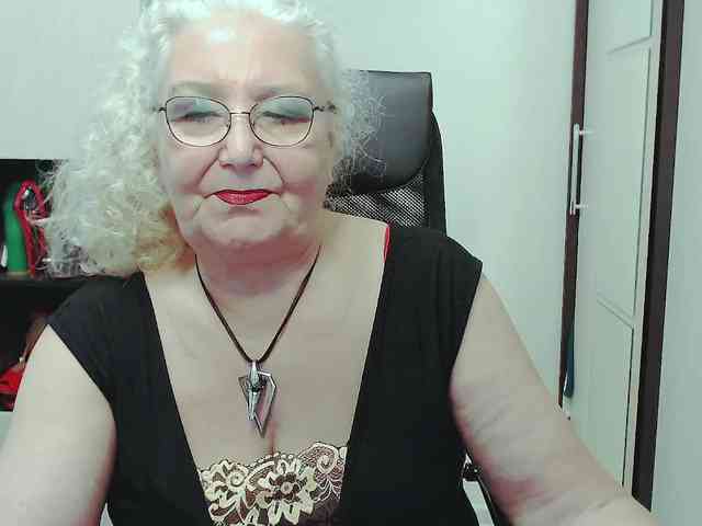 GrannyWants webcam