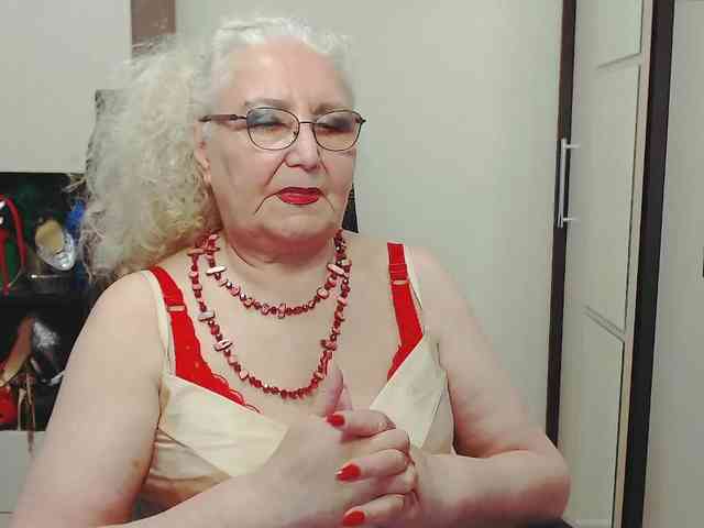 GrannyWants webcam