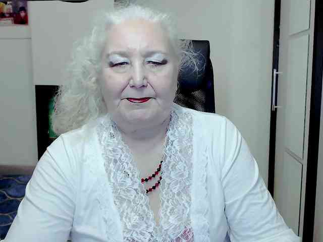 GrannyWants webcam