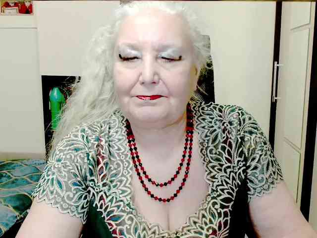 GrannyWants webcam