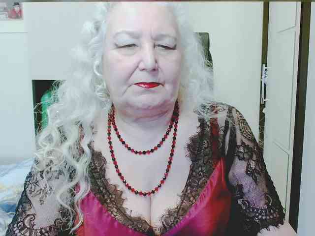 GrannyWants webcam