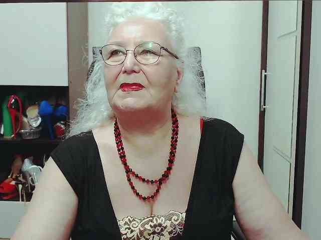 GrannyWants webcam