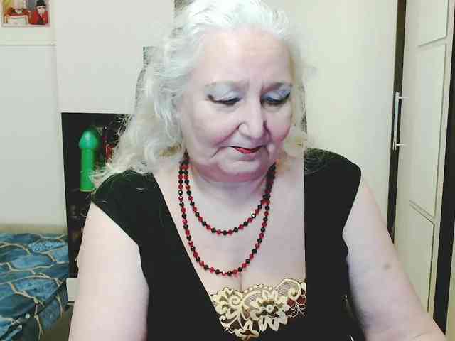 GrannyWants webcam