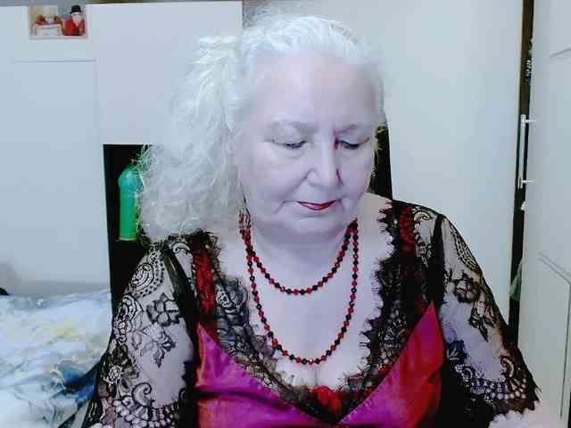 GrannyWants webcam