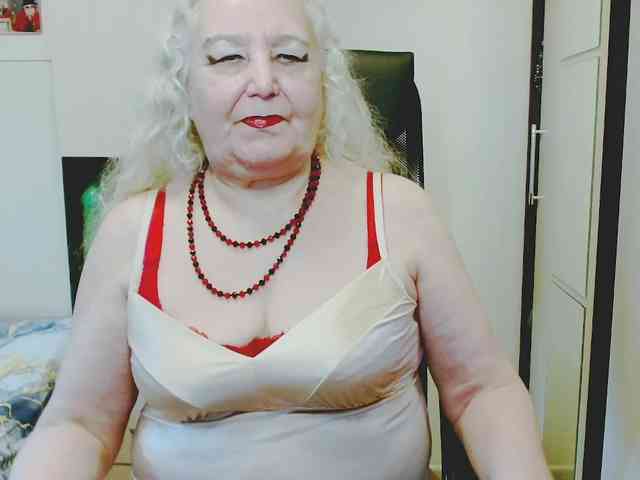 GrannyWants webcam