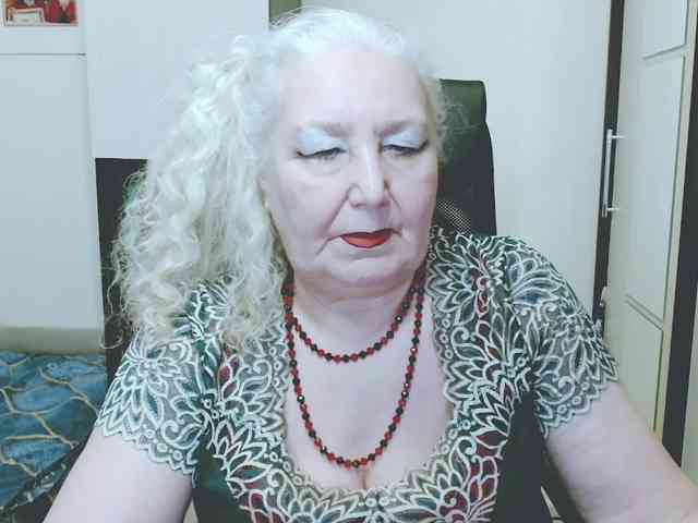 GrannyWants webcam