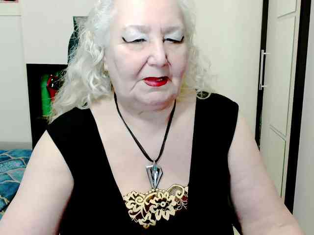 GrannyWants webcam
