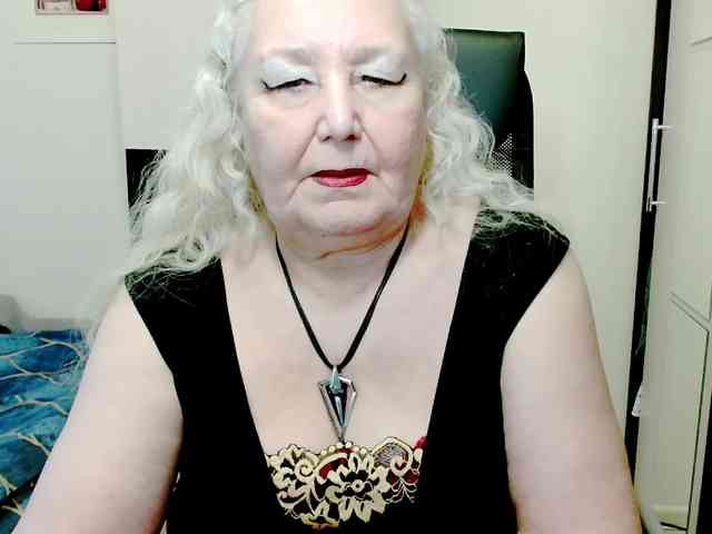GrannyWants webcam
