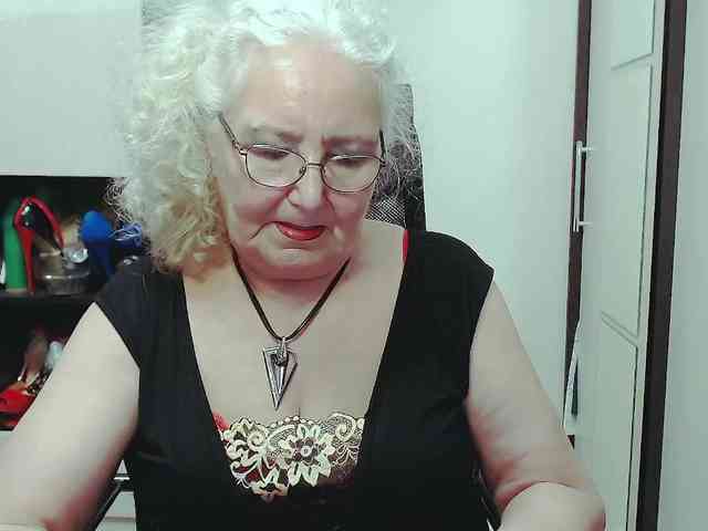 GrannyWants webcam
