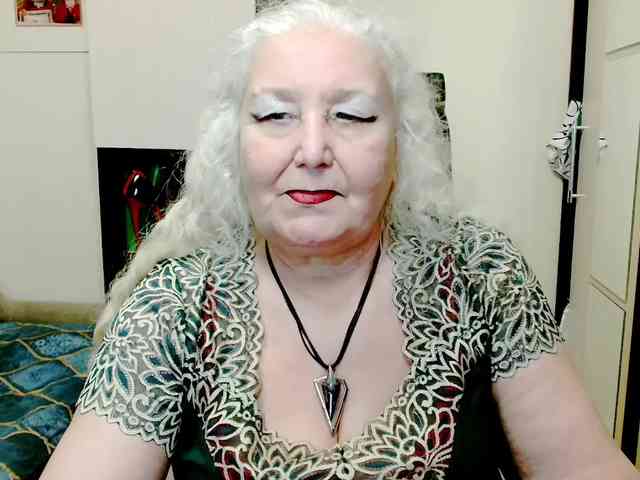 GrannyWants webcam