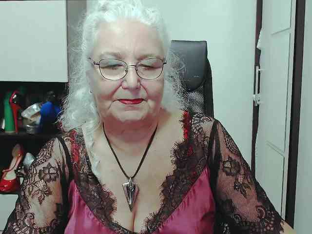 GrannyWants webcam