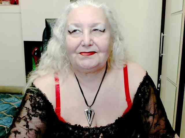 GrannyWants webcam
