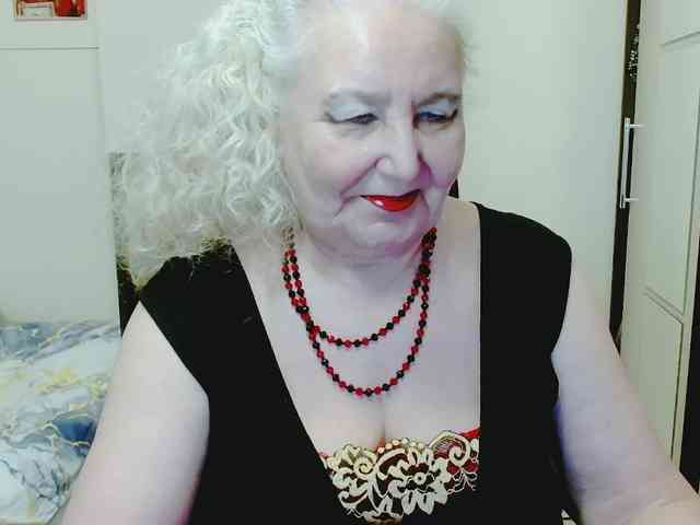 GrannyWants webcam