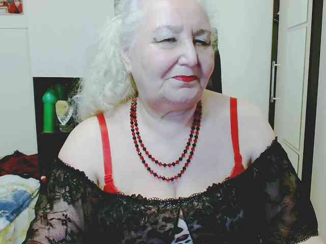 GrannyWants webcam