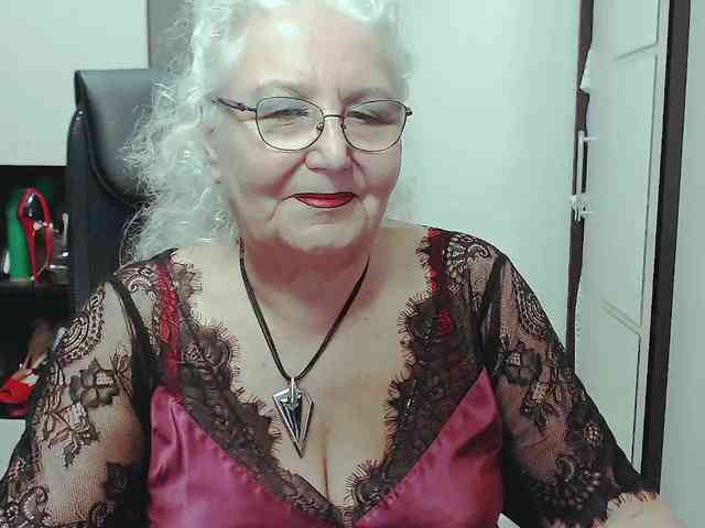 GrannyWants webcam