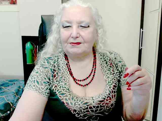 GrannyWants webcam