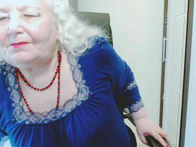 GrannyWants webcam