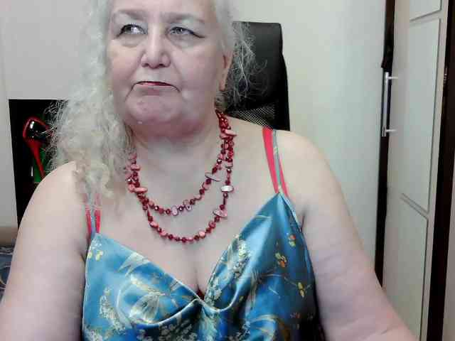 GrannyWants webcam