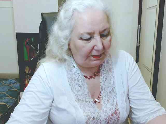 grannywants Live Webcam on BongaCams