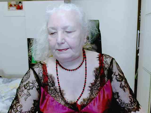GrannyWants webcam