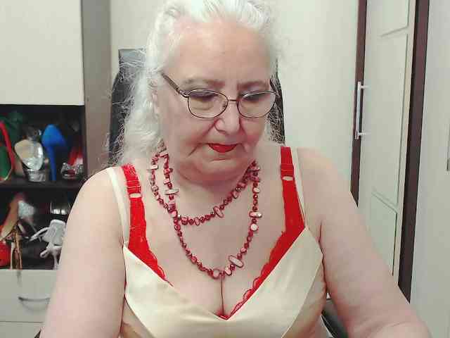 GrannyWants webcam