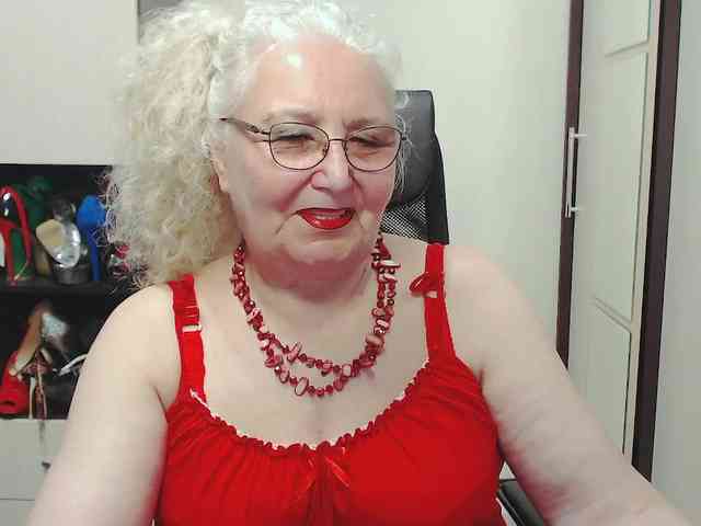 GrannyWants webcam