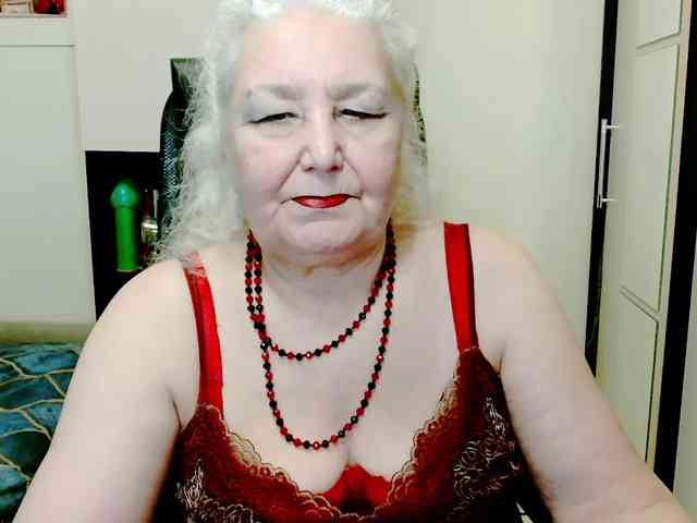 GrannyWants webcam